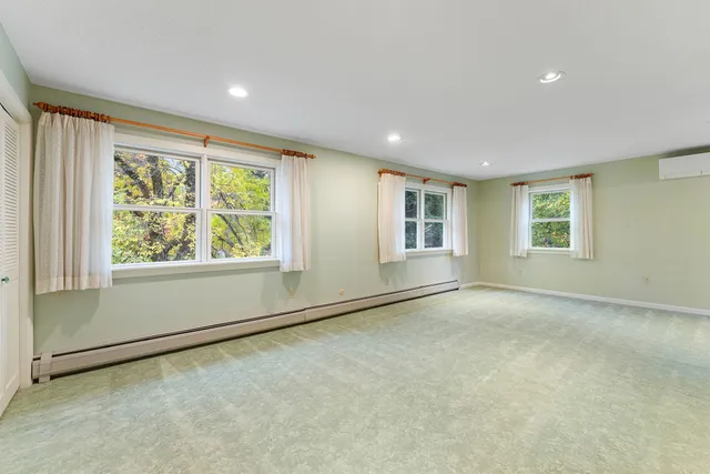 $699,000 | 8 Margaret Street, Essex, VT 05452