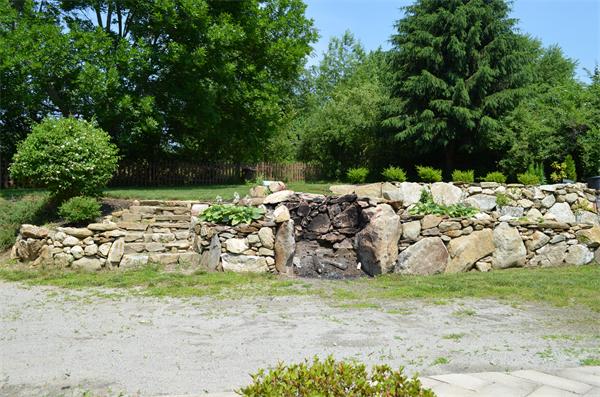 107 West Dudley Road Dudley, MA 01571 - Photo 22 of 30 Gallery Image 22