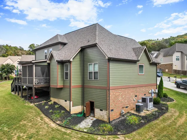 $525,000 | 6775 Doughboys Lane, Ooltewah, TN 37363