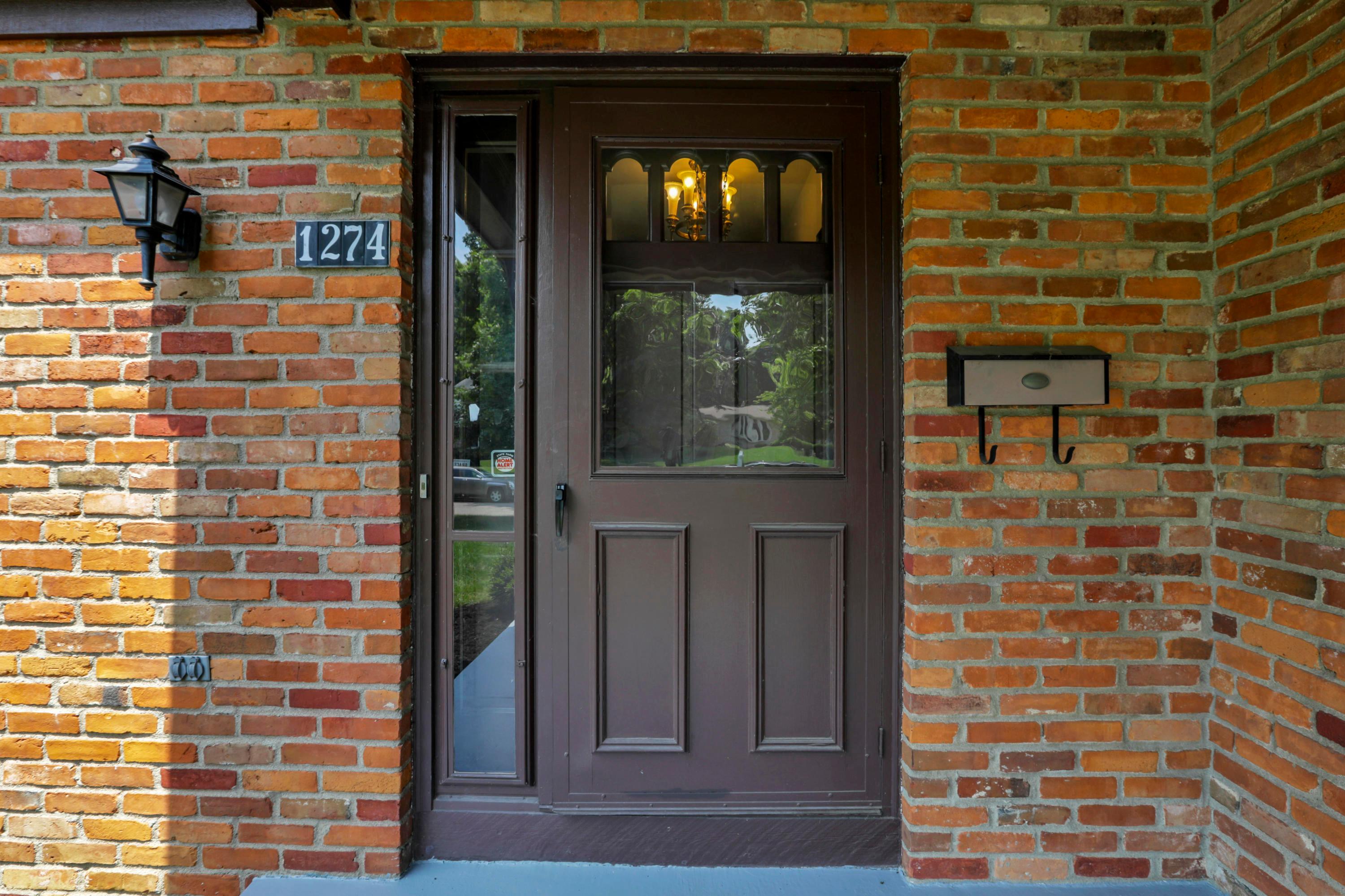1274 Windham Road Upper Arlington, OH 43220 - Photo 8 of 50