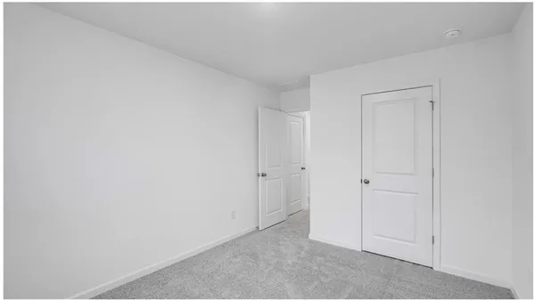 $2,180 | 139 Shenandoah Lane, LaGrange, GA 30241