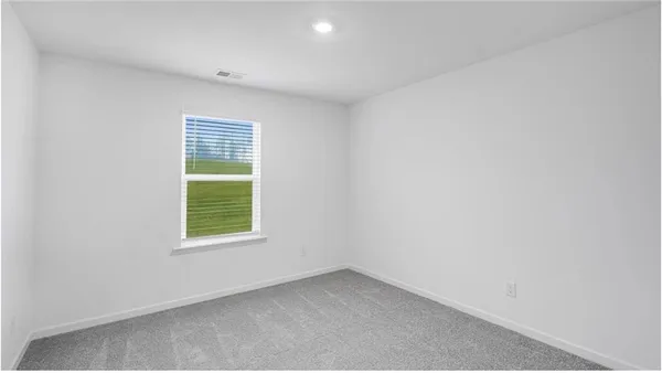 $2,180 | 139 Shenandoah Lane, LaGrange, GA 30241