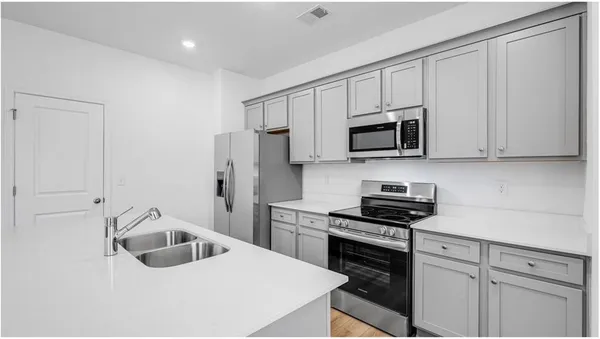 $2,180 | 139 Shenandoah Lane, LaGrange, GA 30241