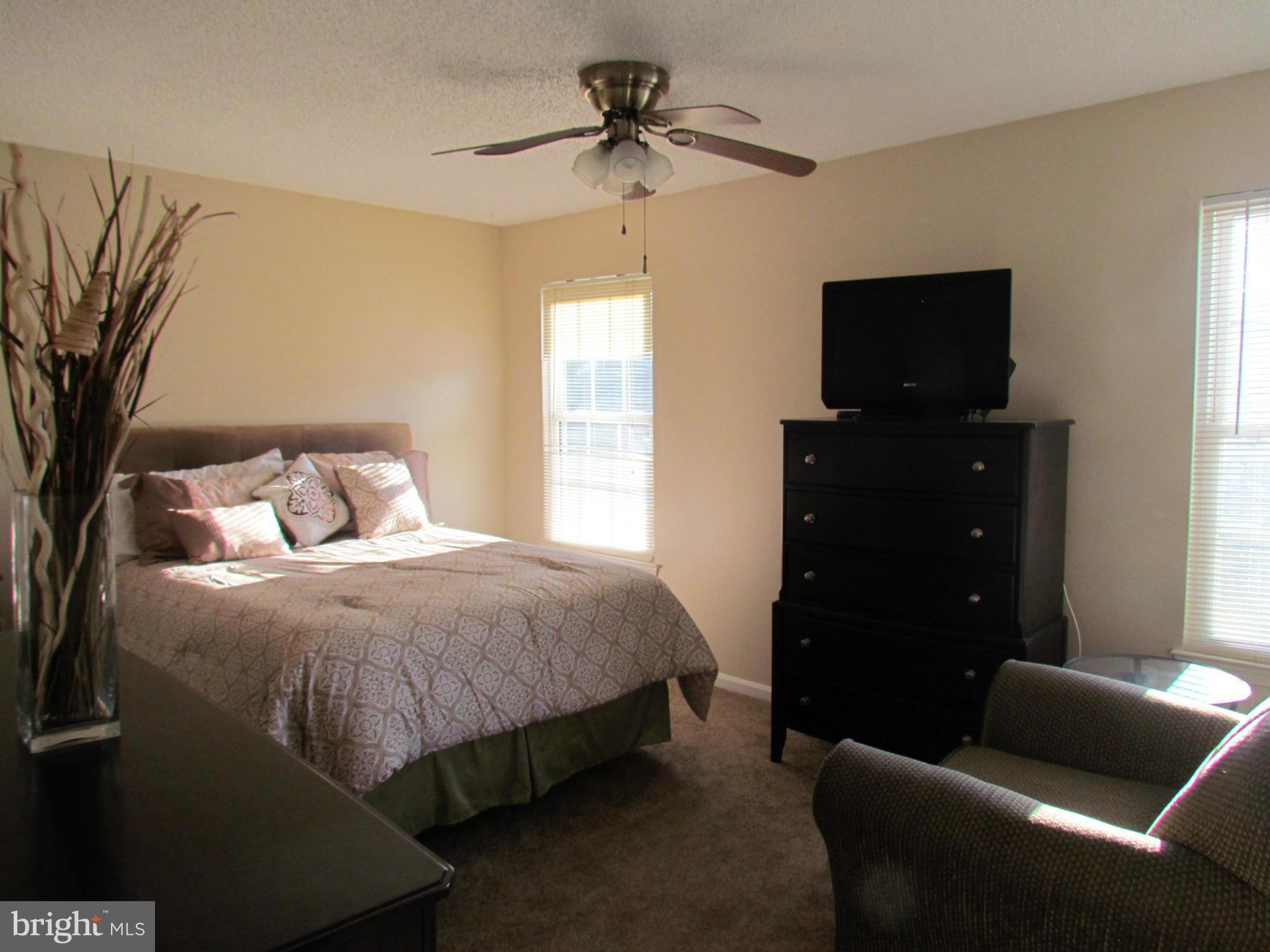 6933 Mayfair Terrace Laurel, MD 20707 - Photo 10 of 21 Bedroom (Master)