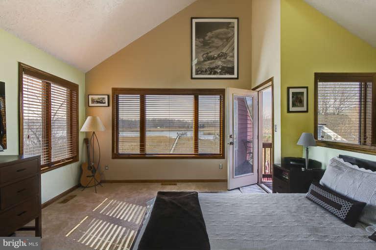 1302 Harbor Road Annapolis, MD 21403 - Photo 14 of 30 Bedroom (Master)
