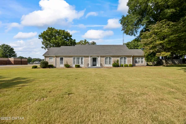 $425,000 | 375 East Park Street, Alamo, TN 38001
