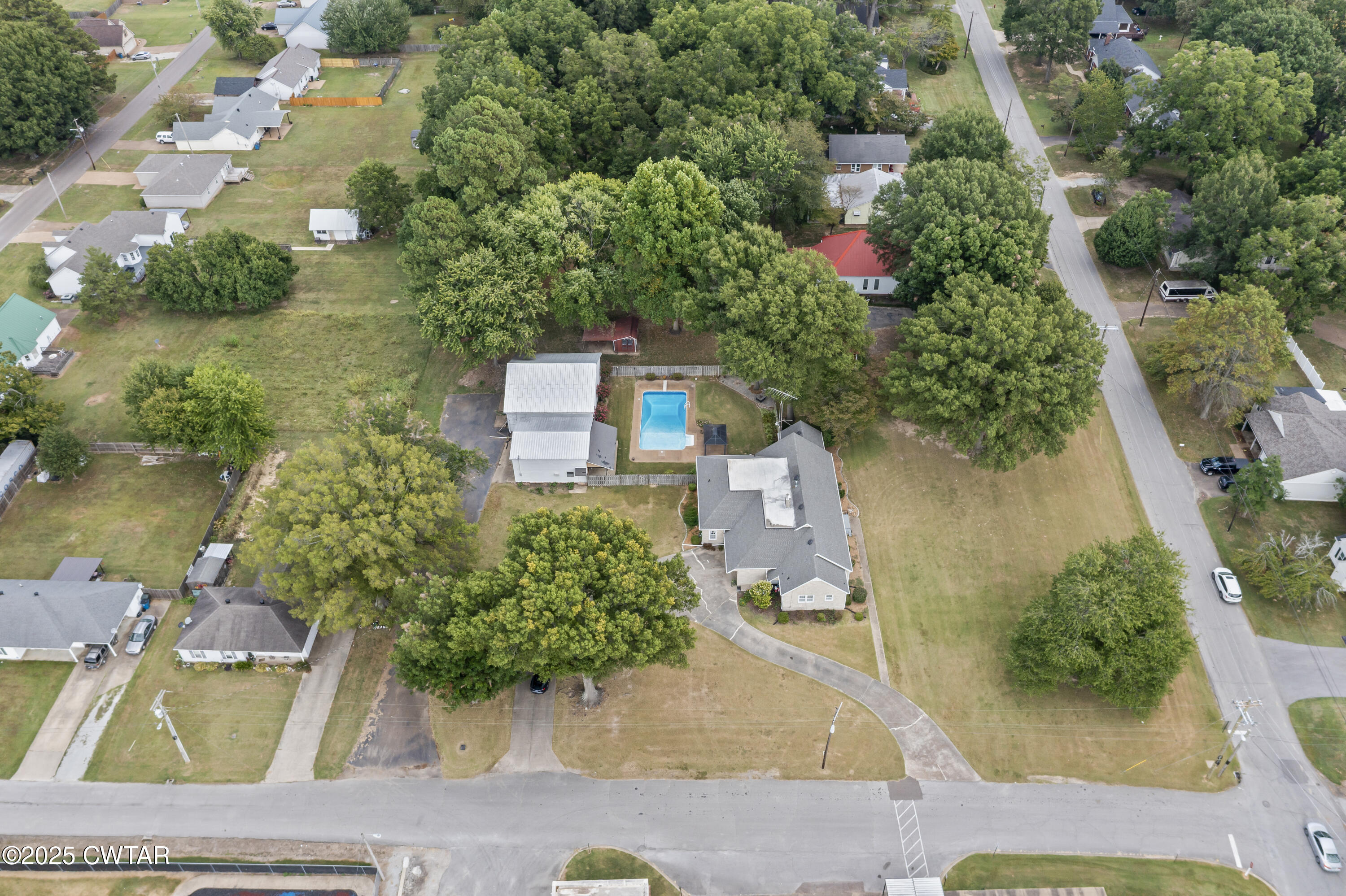 375 East Park Street Alamo, TN 38001 - Photo 2 of 25 DJI_0998