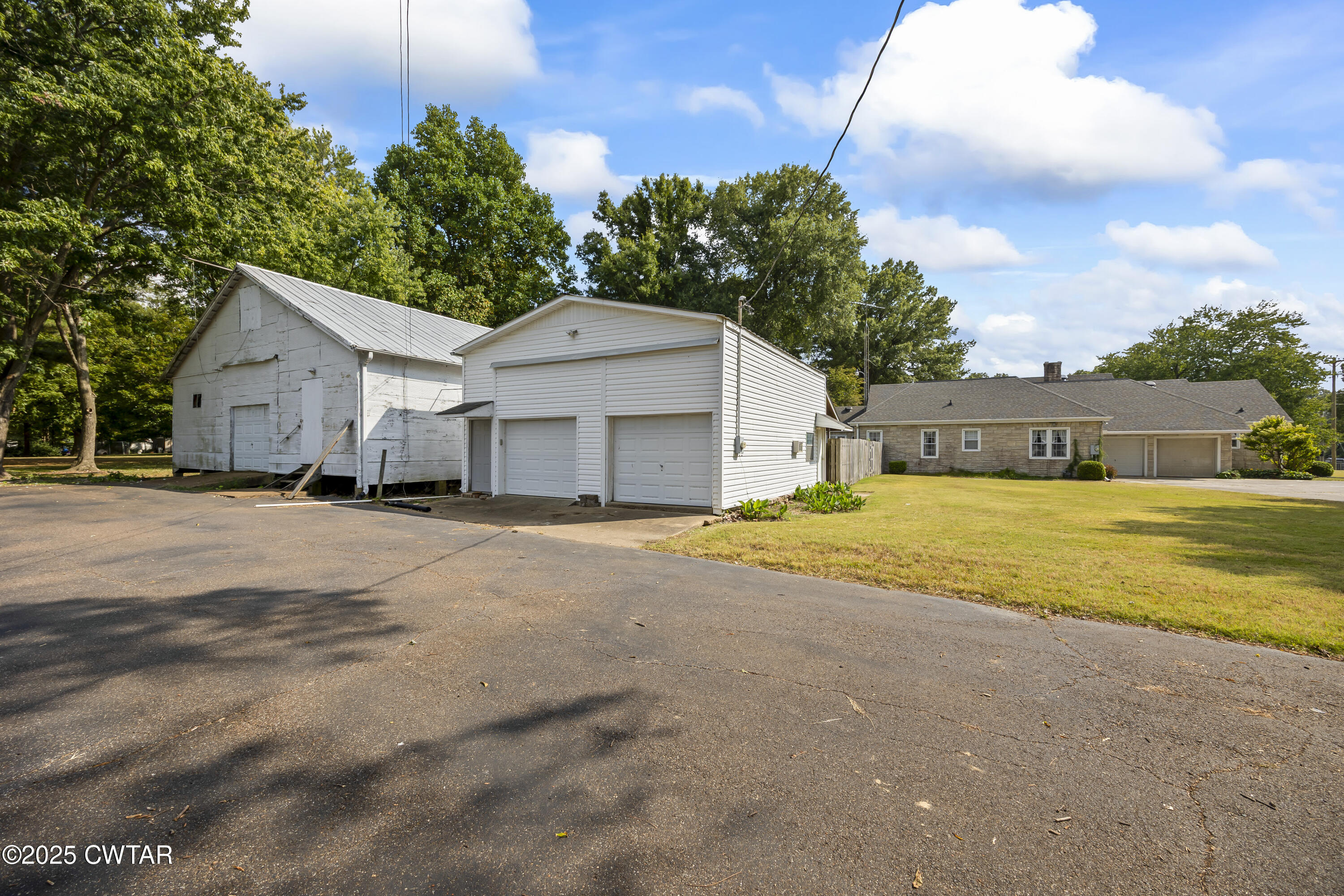 375 East Park Street Alamo, TN 38001 - Photo 22 of 25 E02A5019