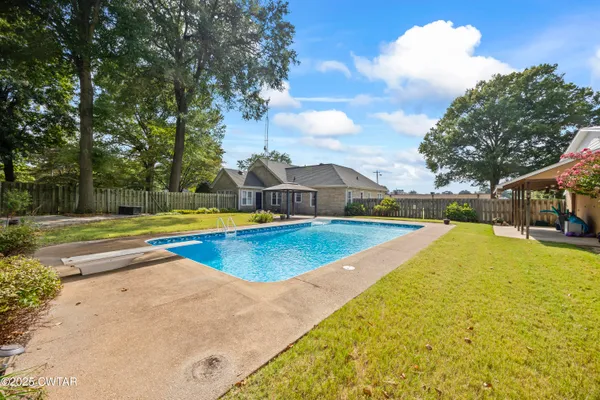 $425,000 | 375 East Park Street, Alamo, TN 38001