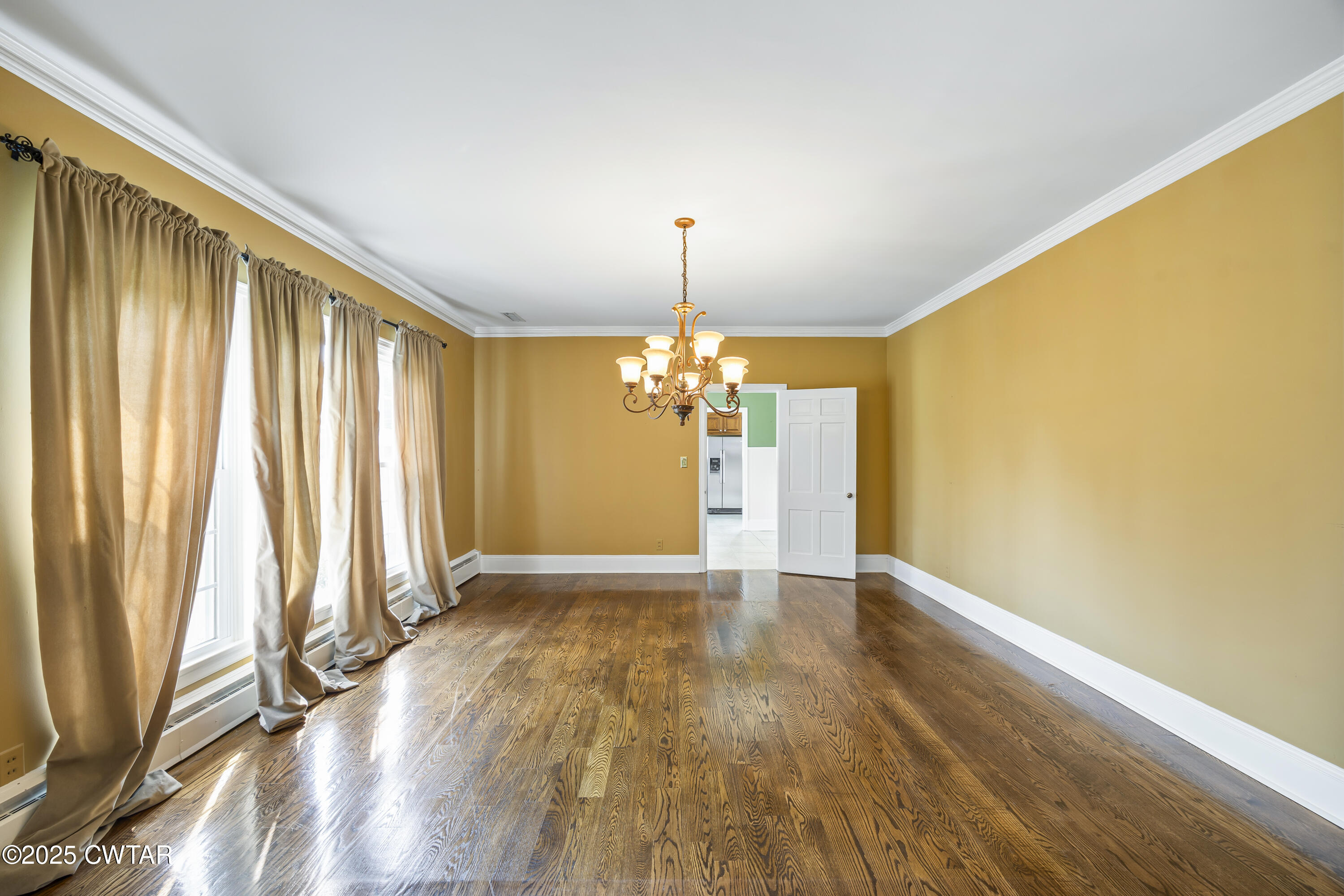 375 East Park Street Alamo, TN 38001 - Photo 8 of 25 E02A5090