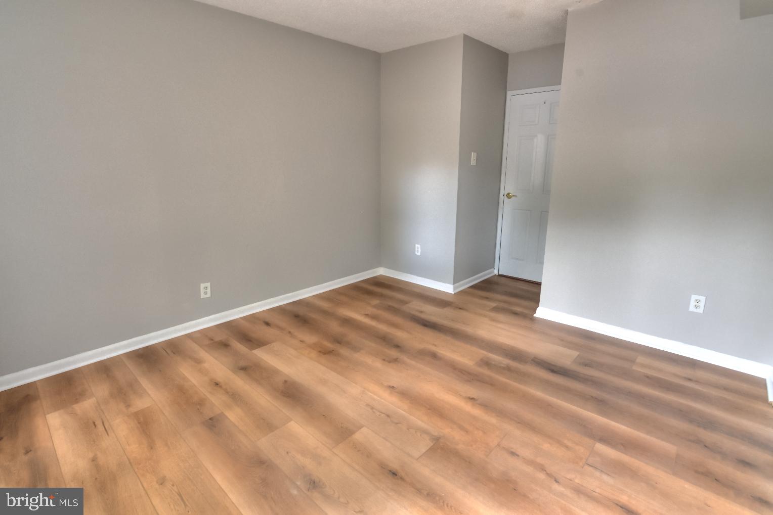 11658 Stoneview Square, Unit 2B Reston, VA 20191 - Photo 13 of 31 Gallery Image 13