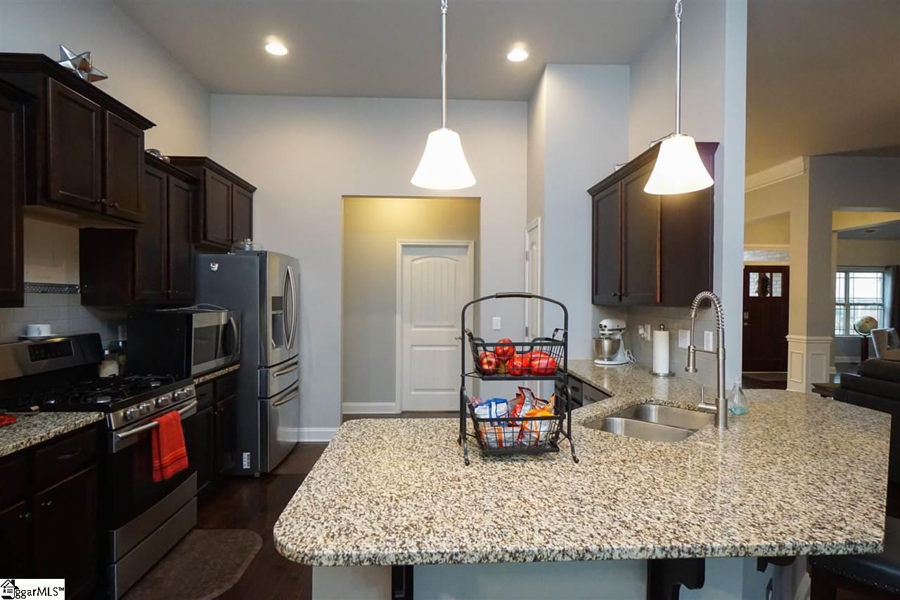 313 Rabbit Run Trail Simpsonville, SC 29681 - Photo 11 of 27 Gallery Image 11