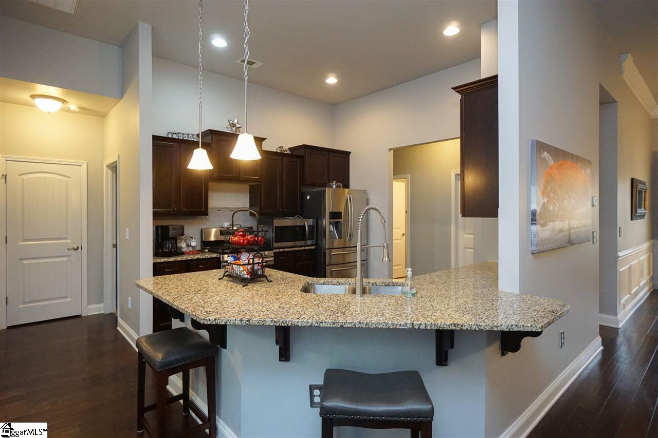 313 Rabbit Run Trail Simpsonville, SC 29681 - Photo 10 of 27 Gallery Image 10