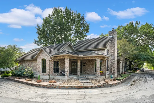 $699,000 | 53 Wolfeton Way, San Antonio, TX 78218