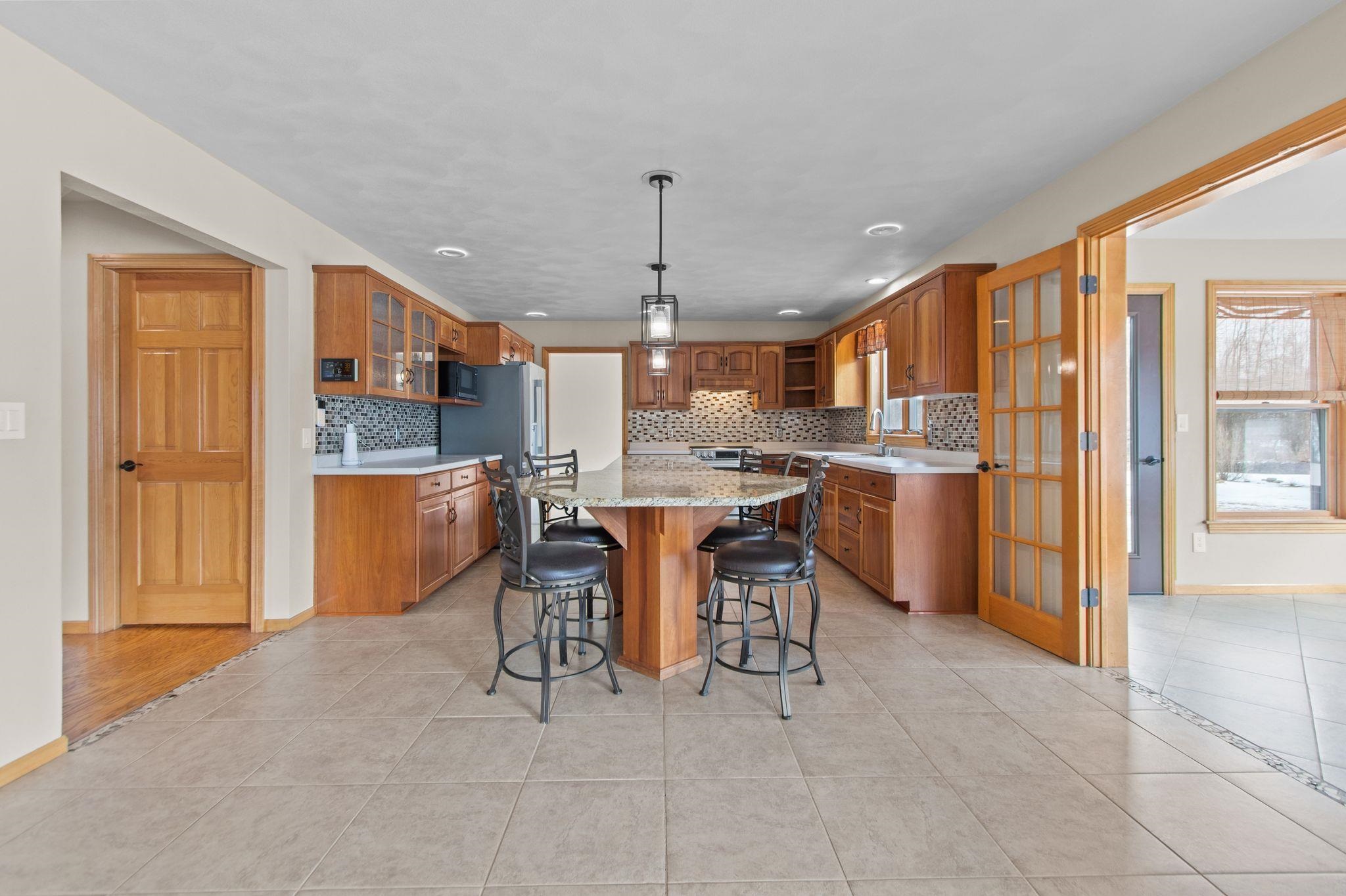 W3165 Center Valley Road Freedom, WI 54165 - Photo 17 of 77