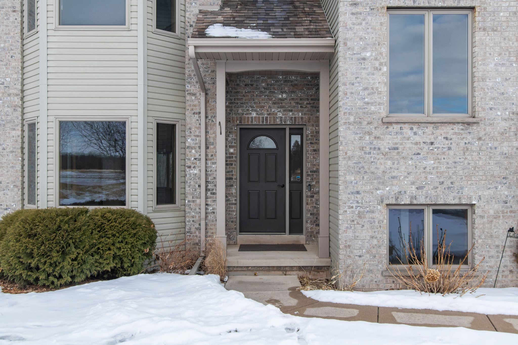 W3165 Center Valley Road Freedom, WI 54165 - Photo 6 of 77