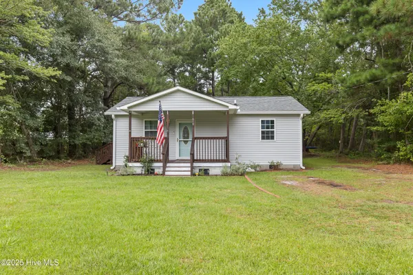 $279,999 | 614 St Johns Church Road, Hampstead, NC 28443
