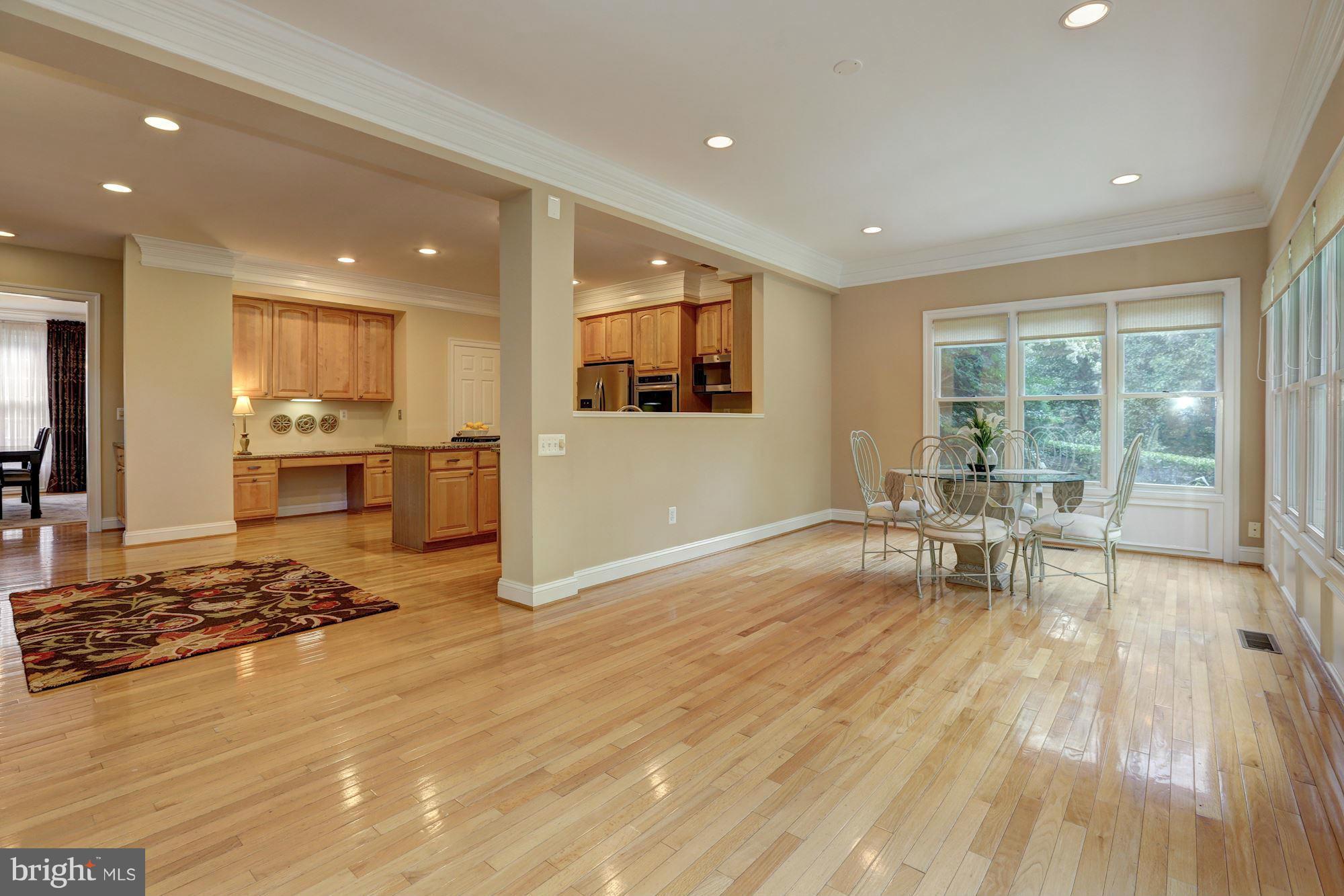 11500 Ridge Mist Terrace Potomac, MD 20854 - Photo 9 of 30 Beautiful Morning Room