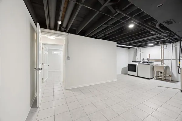 $3,500 | 4396 Central Avenue, Unit A, Western Springs, IL 60558