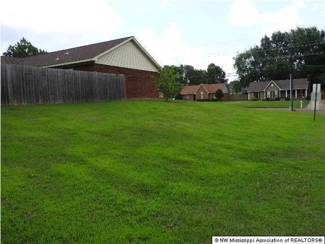 10018 Goodman Road Olive Branch, MS 38654 - Photo 4 of 24 Additional Photo