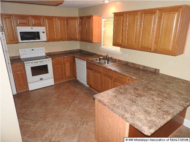 10018 Goodman Road Olive Branch, MS 38654 - Photo 9 of 24 Additional Photo