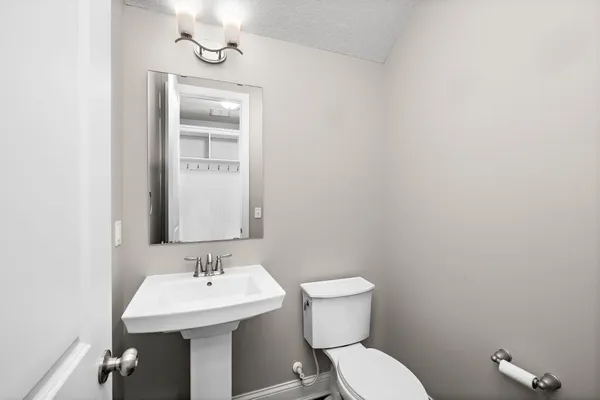 $380,000 | 8410 Jonquil Lane North, Maple Grove, MN 55369