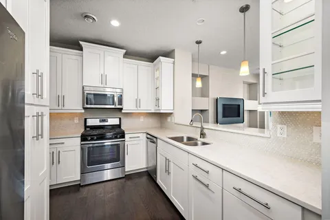 $380,000 | 8410 Jonquil Lane North, Maple Grove, MN 55369