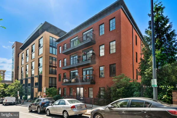 $3,100 | 1412 Chapin Street Northwest, Unit 401, Washington, DC 20009
