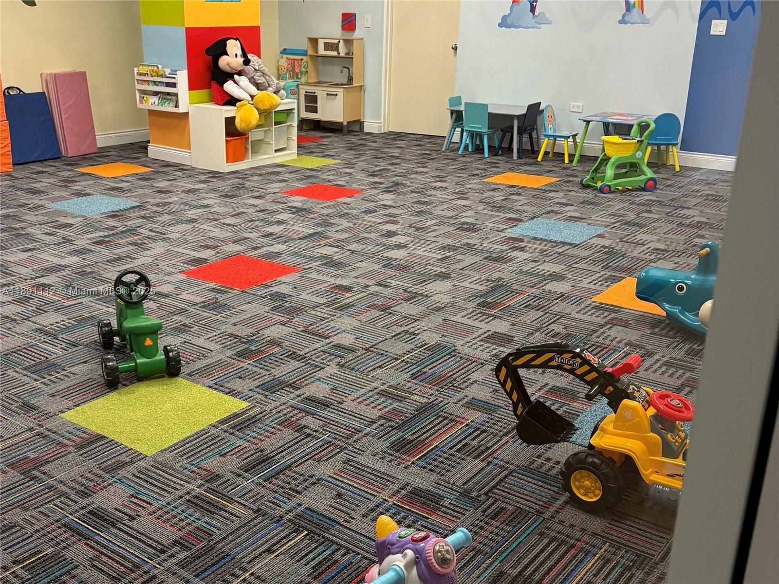 801 Brickell Key Boulevard, Unit 908 Miami, FL 33131 - Photo 12 of 14