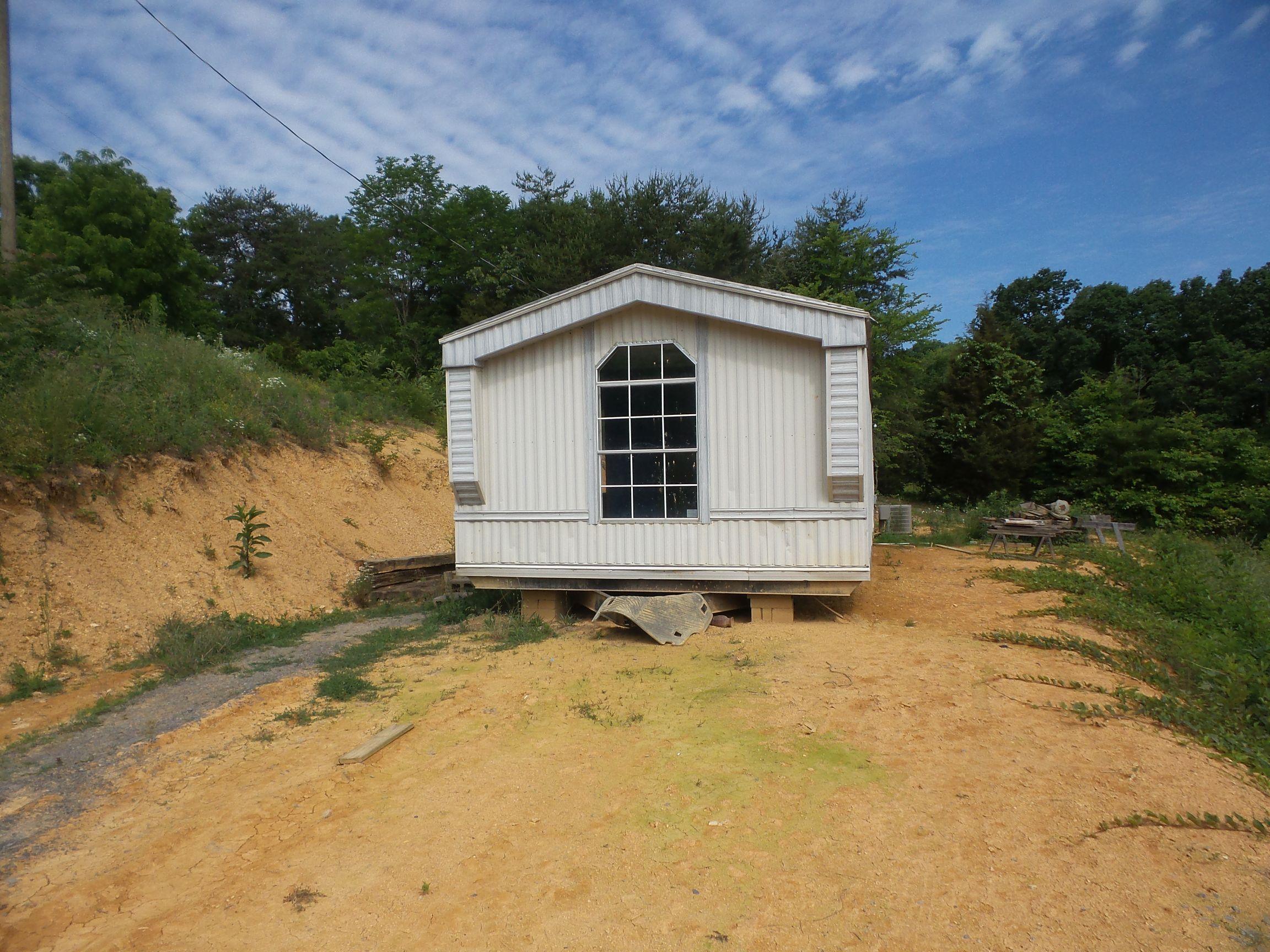 4074 Byrds Cross Road Sevierville, TN 37876 - Photo 4 of 27 20150523_053844