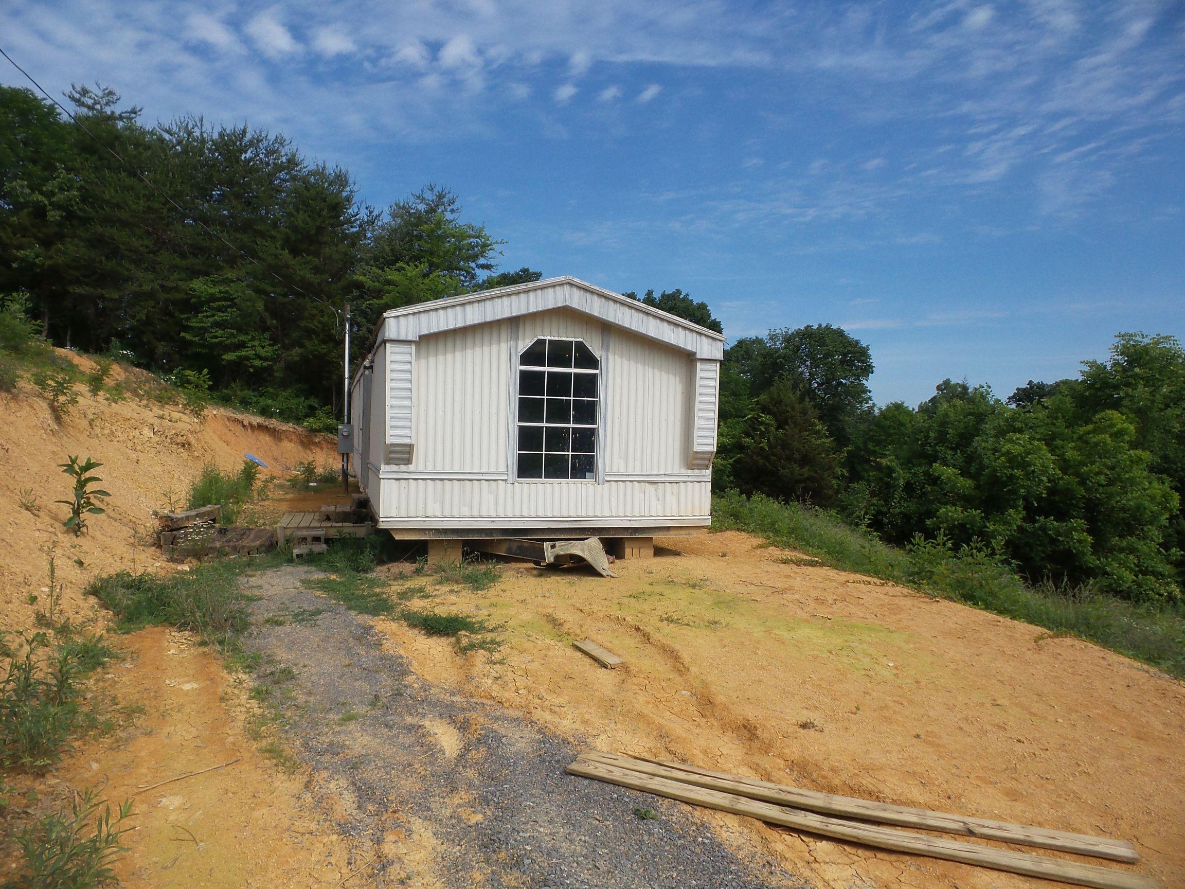 4074 Byrds Cross Road Sevierville, TN 37876 - Photo 5 of 27 20150523_053854