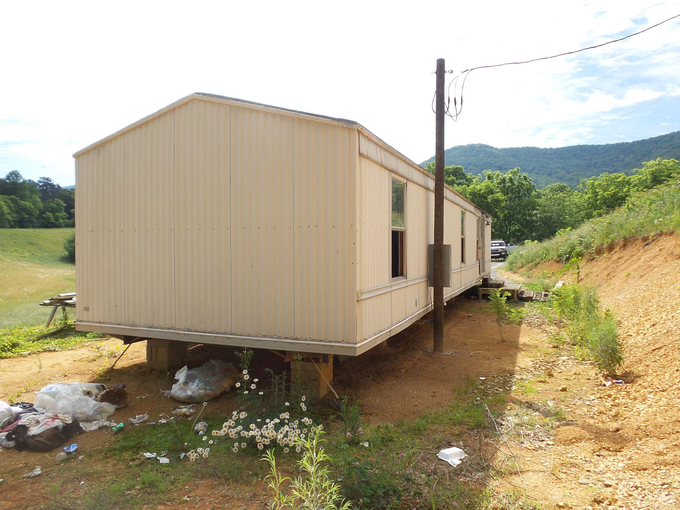 4074 Byrds Cross Road Sevierville, TN 37876 - Photo 8 of 27 20150523_053948