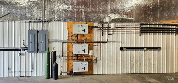 $749,000 | 30 South Commercial Street, Cambridge, ID 83610