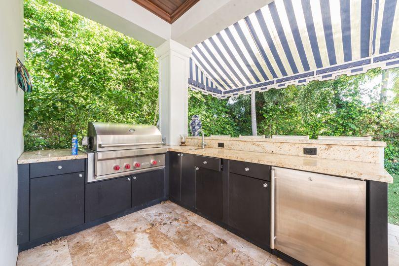 2350 Cherry Palm Road Boca Raton, FL 33432 - Photo 66 of 68 Backyard 2