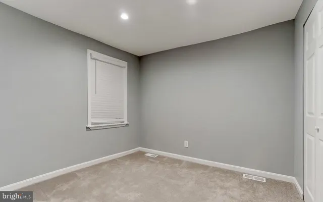 $2,100 | 1049 South Charles Street, Baltimore, MD 21230