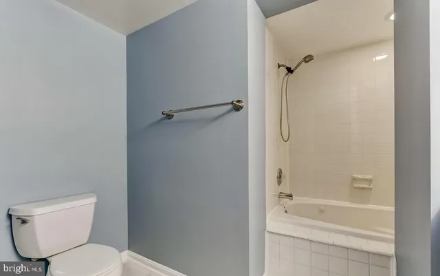 $2,100 | 1049 South Charles Street, Baltimore, MD 21230