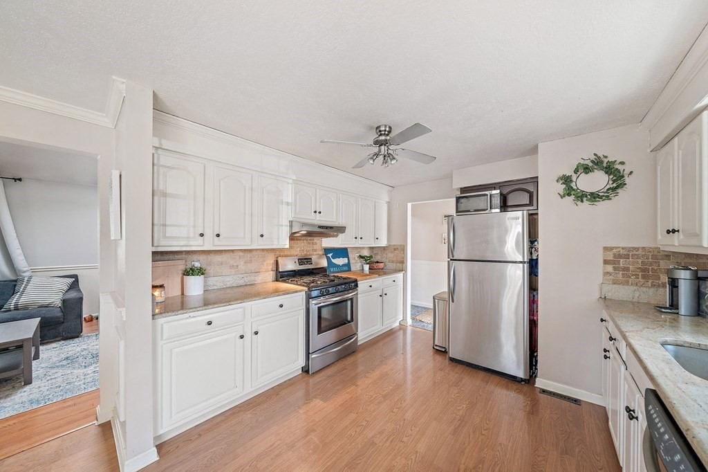 25 Reservoir Road, Unit C13 Pembroke, MA 02359 - Photo 6 of 19 Gallery Image 6