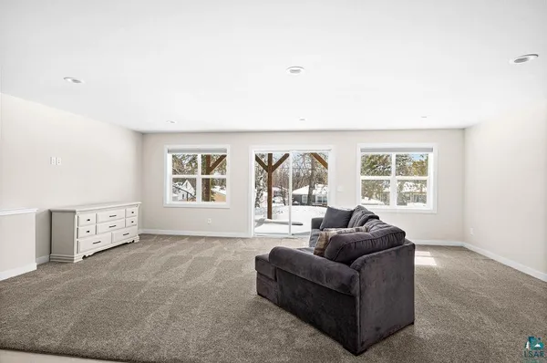 $639,700 | 2236 Hoover Street, Duluth, MN 55811