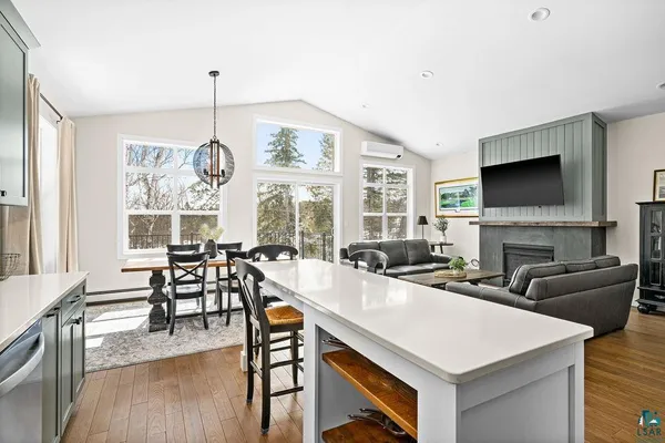 $639,700 | 2236 Hoover Street, Duluth, MN 55811