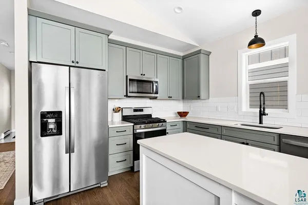 $639,700 | 2236 Hoover Street, Duluth, MN 55811