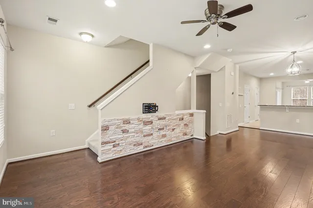 $449,999 | 17083 Gibson Mill Road, Dumfries, VA 22026