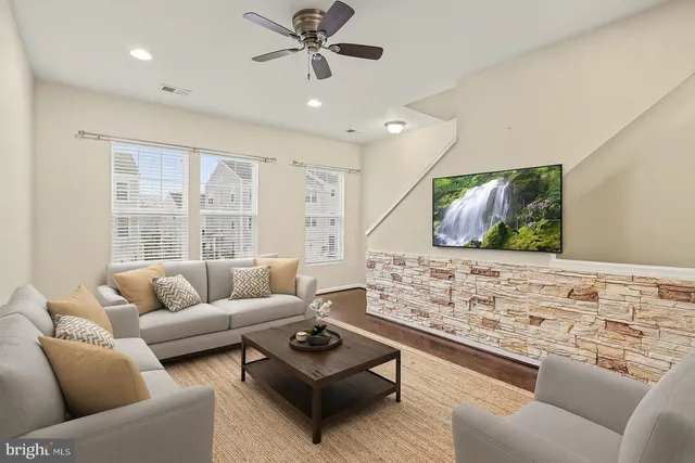 $449,999 | 17083 Gibson Mill Road, Dumfries, VA 22026