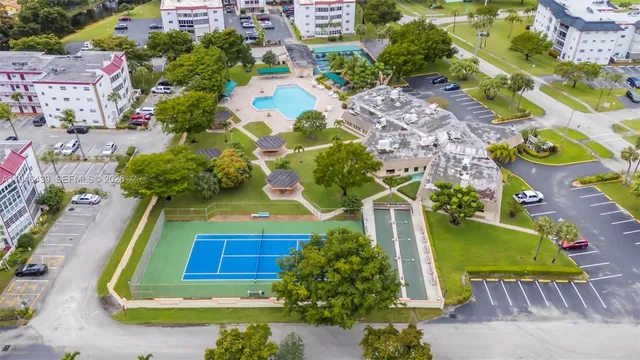 $135,000 | 3990 Northwest 42nd Avenue, Unit 403, Lauderdale Lakes, FL 33319