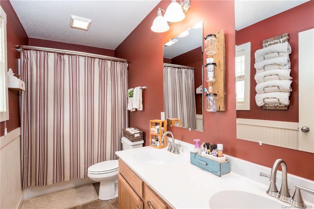 226 Tipton Hill Road Leicester, NC 28748 - Photo 13 of 17 Gallery Image 13