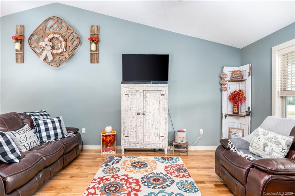 226 Tipton Hill Road Leicester, NC 28748 - Photo 7 of 17 Gallery Image 7