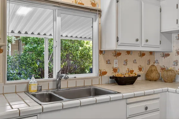 $194,500 | 276 Meadowrock Way, Folsom, CA 95630