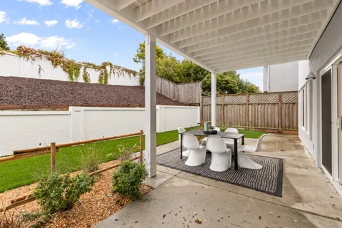 $1,900,000 | 26 Driftwood Court, Pacifica, CA 94044