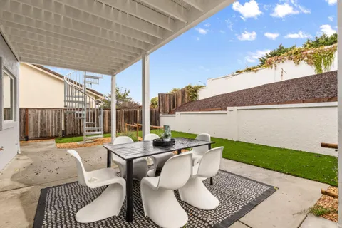 $1,900,000 | 26 Driftwood Court, Pacifica, CA 94044