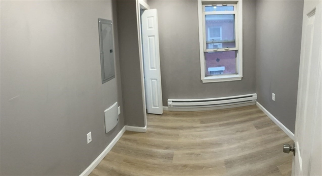 7 Johnny Court, Unit 2 Boston, MA 02111 - Photo 5 of 8