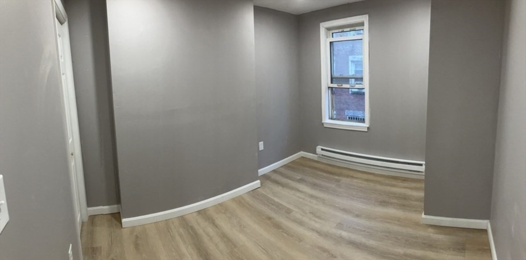 7 Johnny Court, Unit 2 Boston, MA 02111 - Photo 7 of 8